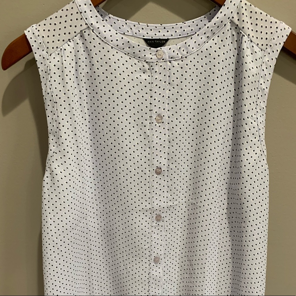 Ann Taylor button front top fabric has tiny stars